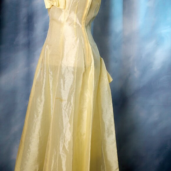 Vintage Pale Yellow 50's Party Dress with Slip - Picture 14 of 14